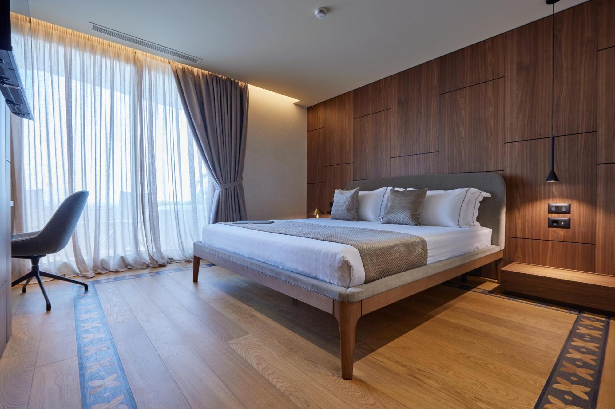 Valis Luxury Hotel Vlorë Eksteriør billede
