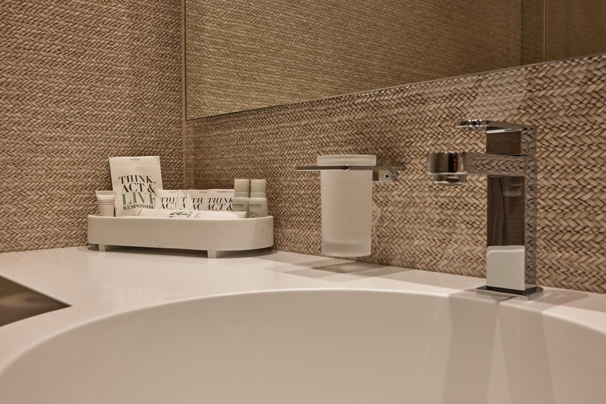 Valis Luxury Hotel Vlorë Eksteriør billede